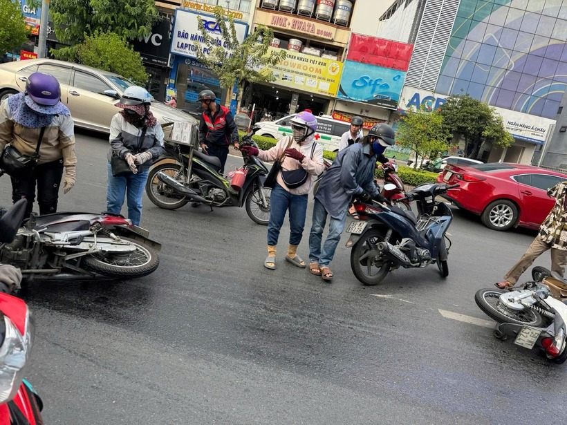 Hiện trường xảy ra vụ tai nạn. Ảnh: Vietnamnet.