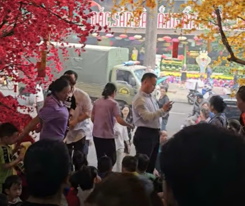 Trẻ tại lớp mẫu giáo được sơ tán. Ảnh: Thanh Niên