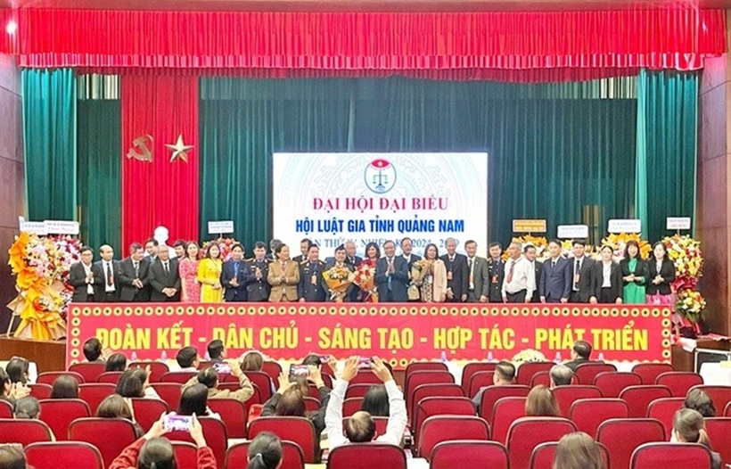 Hội Luật gia tỉnh Quảng Nam quyết tâm xây dựng đội ngũ "Giỏi về chuyên môn nghiệp vụ, vững vàng về chính trị tư tưởng; tận tụy với nghề, vì dân, vì công lý". (Ảnh Ban Chấp hành Hội Luật gia tỉnh Quảng Nam nhiệm kỳ 2024-2029).