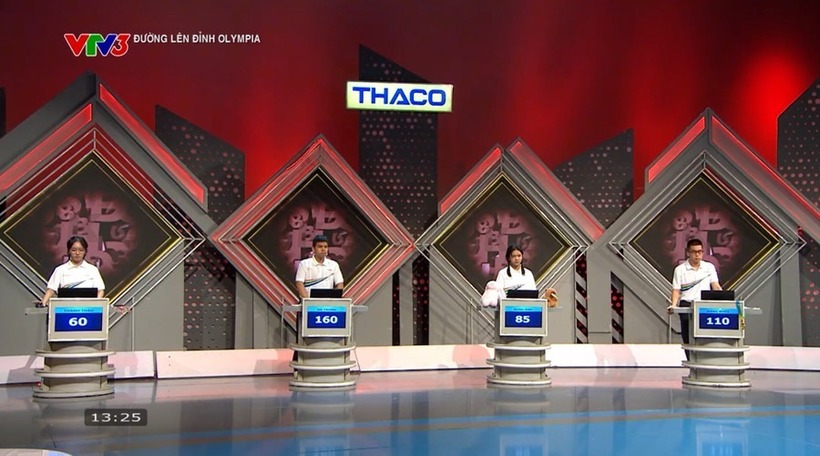 4 thí sinh trong trận tuần 1 tháng 2 quý II Đường lên đỉnh Olympia 25. Ảnh: Báo Giáo dục và Thời đại.