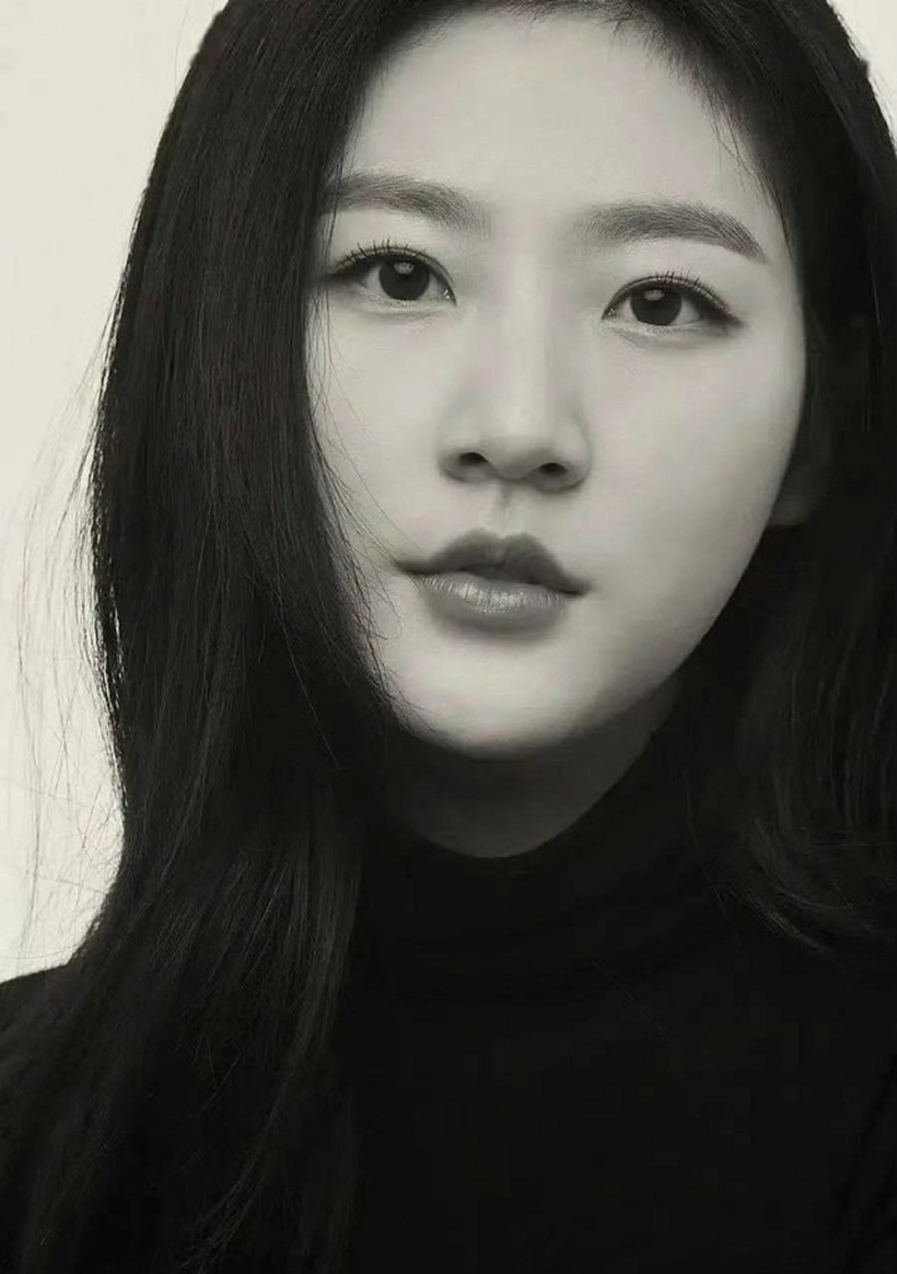 Nữ diễn viên Kim Sae Ron qua đời tại nhà riêng.