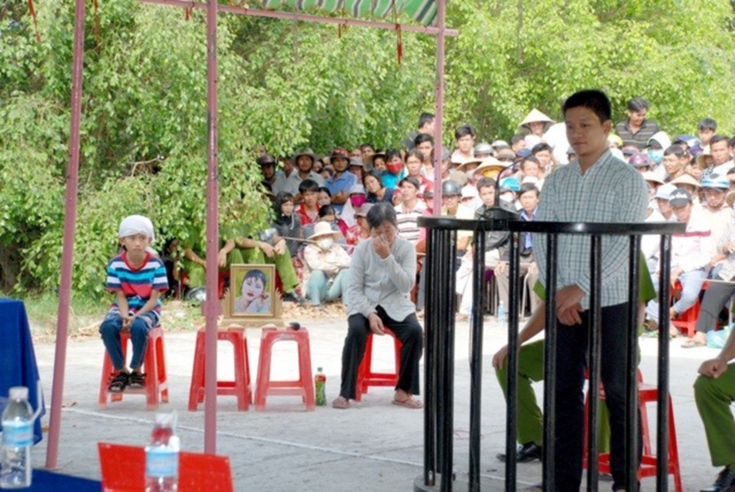 Huỳnh Thanh Phong tại phiên toà xét xử. Ảnh: Tiền Phong