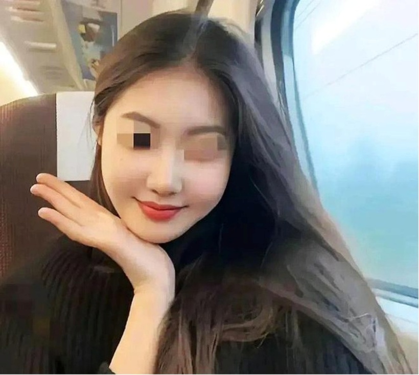 Người chồng tố vợ ngoại tình với cấp trên cùng loạt bằng chứng kèm theo.