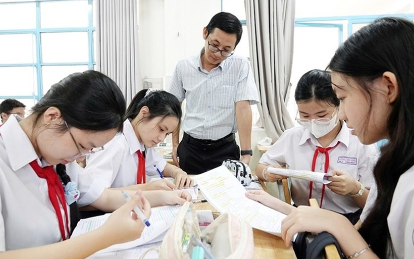 Thông tư 29 của Bộ GD&ĐT quy định về dạy thêm, học thêm với nhiều điểm mới chính thức có hiệu lực từ ngày 14/2. Ảnh minh họa
