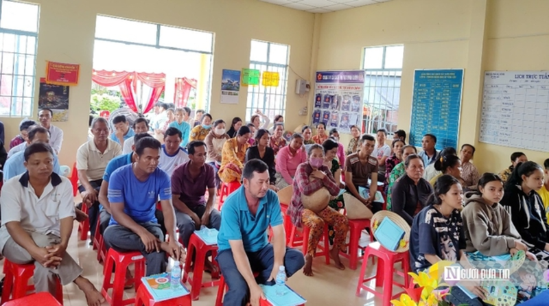 Hội Luật gia tỉnh Bạc Liêu tổ chức phổ biến, giáo dục pháp luật, góp phần nâng cao ý thức pháp luật cho cán bộ, hội viên và nhân dân trong tỉnh. (Ảnh: Huyên Thảo).