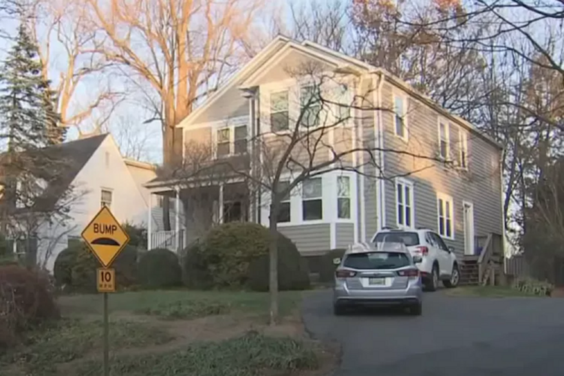 Ngôi nhà nơi xảy ra vụ việc thương tâm. Ảnh: :NBC4/YouTube