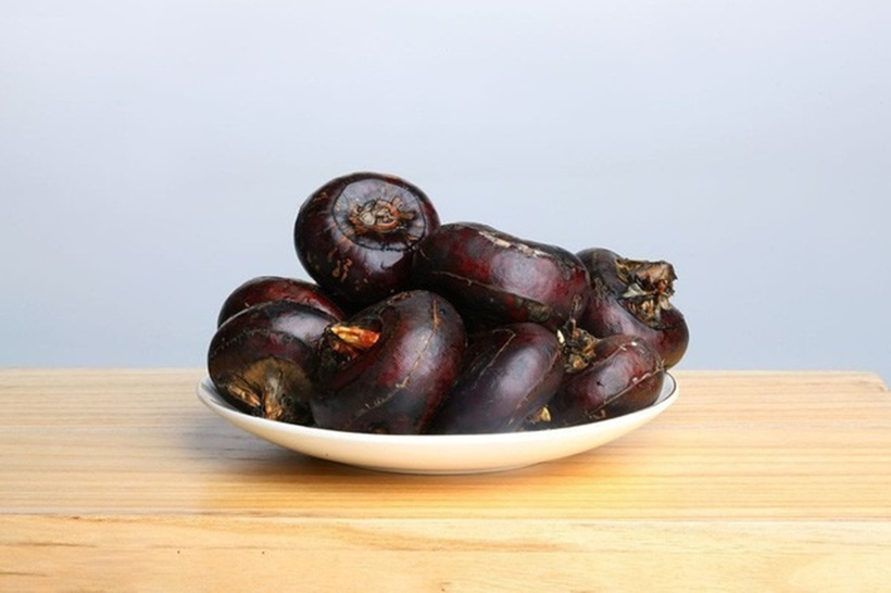 Củ năng vốn chỉ được xem là một thức quà dân dã, một món ăn vặt bình dị.