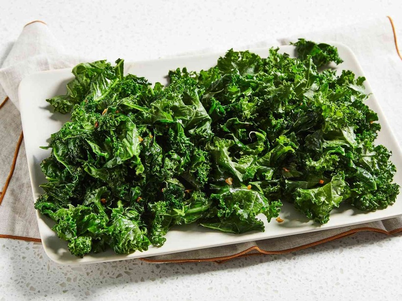 Cải xoăn là một trong những loại rau có hàm lượng oxalate tương đối cao.