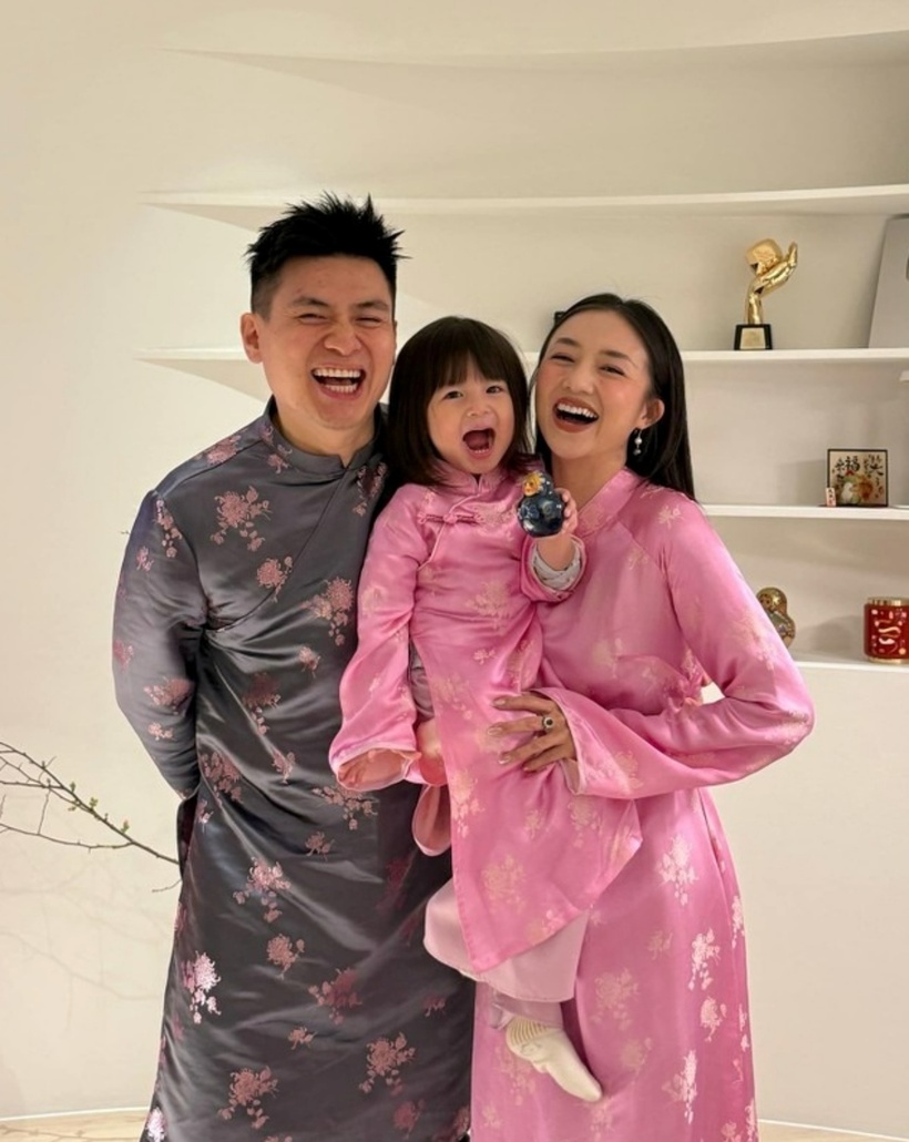 Mới đây, Salim đã chia sẻ niềm vui dịp năm mới khi có không gian sống đúng ý mình, gọi đây là công trình “thế kỷ”. Cô cũng cho biết dự định sửa xong trước Noel nhưng mãi đến sát Tết mới hoàn thiện.