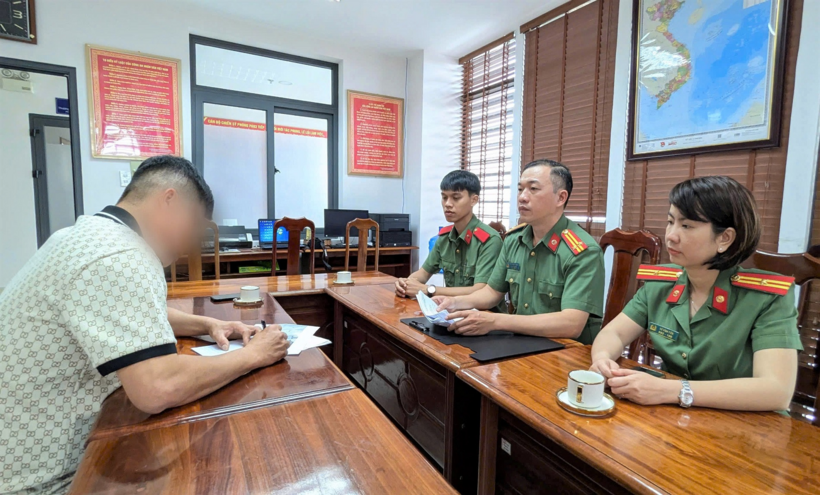 Ông T.T.N. bị phạt 7,5 triệu đồng vì bịa chuyện “tang chồng tang". Ảnh: VietNamNet