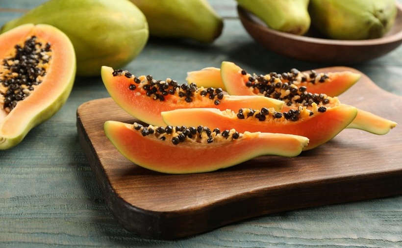 Không nên tiêu thụ quá nhiều hạt đu đủ, vì chúng có thể gây ra các vấn đề tiêu hóa.