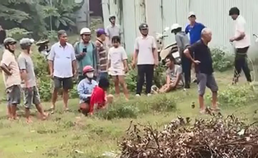 Vụ việc khiến 2 người đàn ông bị thương Ảnh: Pháp luật TP.HCM