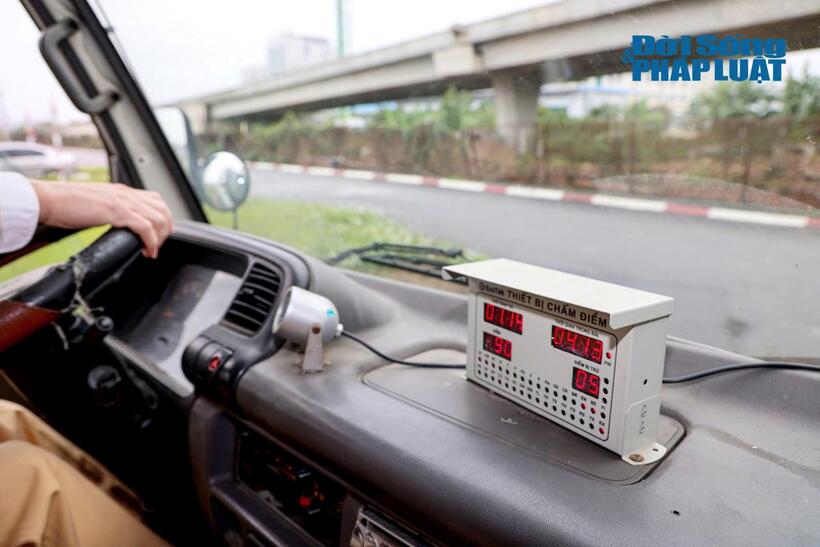 Cận cảnh bên trong lớp tập huấn sát hạch, cấp giấy phép lái xe của CSGT Thủ đô - 10