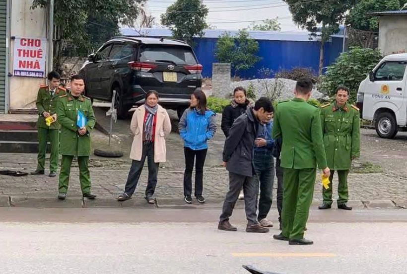 Lực lượng chức năng dựng lại diễn biến vụ việc. Ảnh: Dân Trí