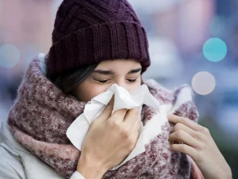 Đối với ngừa đột quỵ vào thời tiết lạnh, việc giữ ấm cơ thể, nhất là vùng đầu và cổ trong mùa lạnh rất quan trọng. Ảnh minh họa.