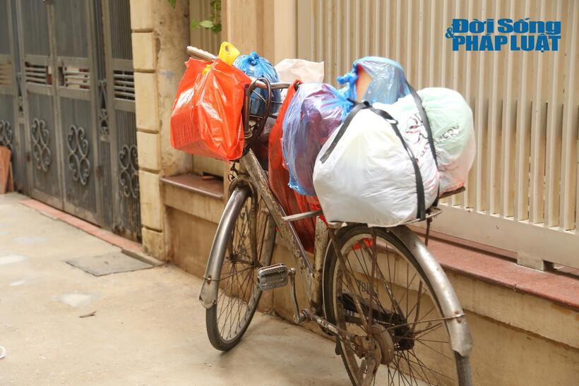 Ban Quản lý Đường sắt đô thị Hà Nội cho biết, Dự án sẽ hỗ trợ 17 gia đình trên số tiền là 16 triệu đồng/1 hộ gia đình để đảm bảo ổn định đời sống trong quá trình tạm cư