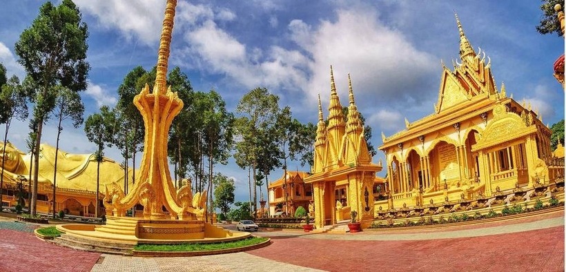 Du khách khi đến Trà Vinh có thể kết hợp tham quan các vùng lân cận.