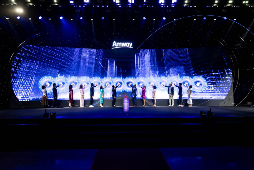 Amway Việt Nam ra mắt chiến lược “Sống khỏe mạnh, sống hạnh phúc” tại Amway Expo 2025 - 4