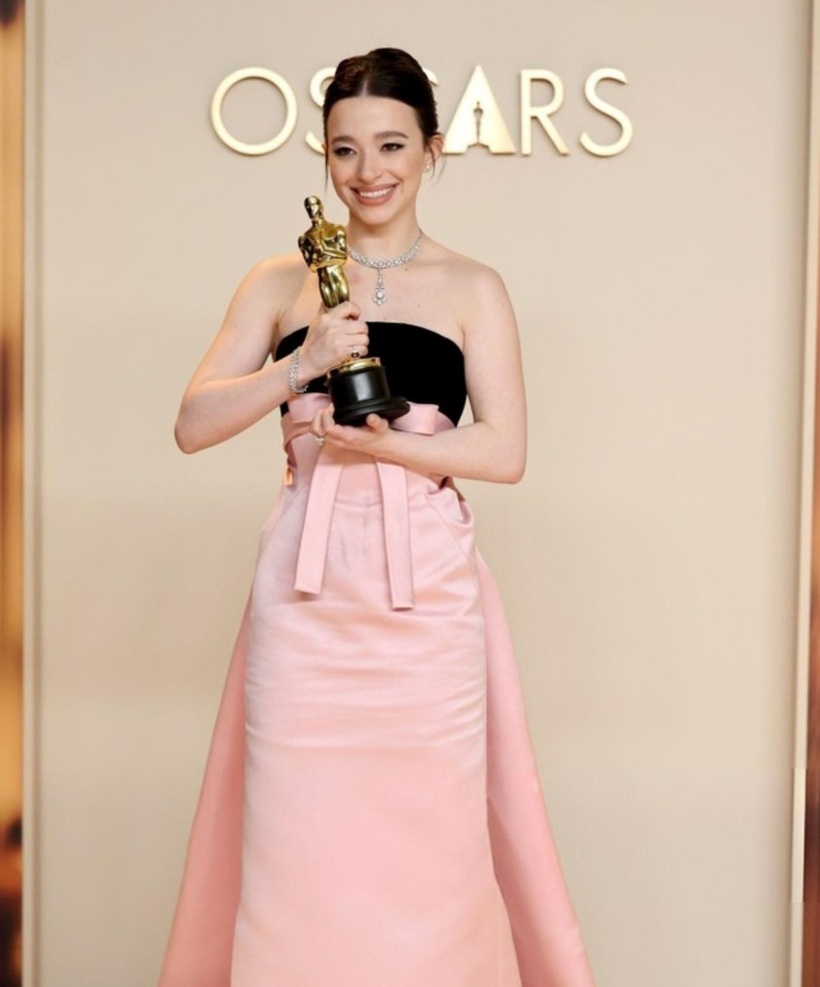 Mikey Madison giành tượng vàng Oscar đầu tiên trong sự nghiệp với vai diễn trong phim "Anora".
