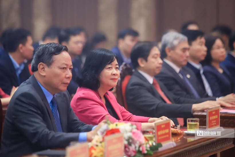 Đại biểu tham dự Hội nghị tại điểm cầu Thành ủy Hà Nội.
