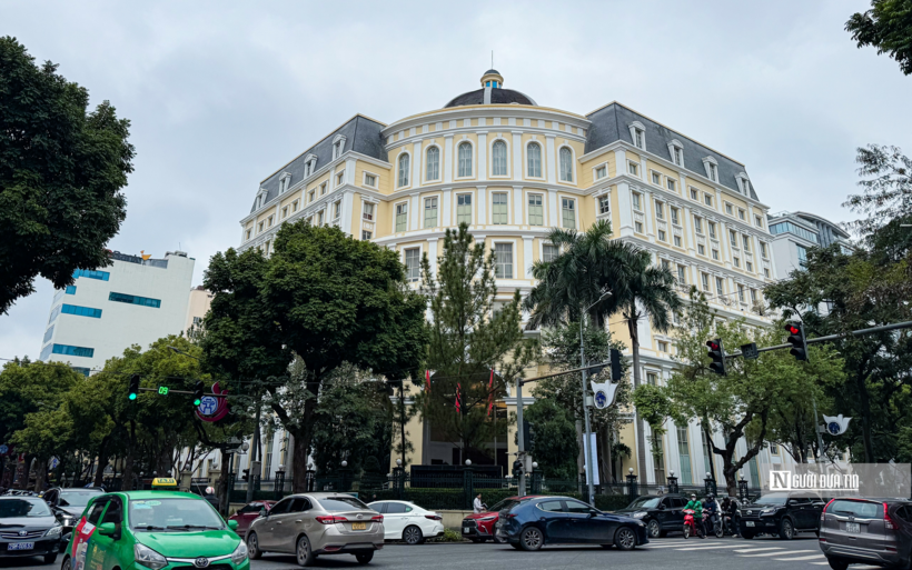 Trụ sở Bộ Tài chính đặt tại số 28 đường Trần Hưng Đạo, quận Hoàn Kiếm, Hà Nội. Bộ Tài chính có Bộ trưởng Nguyễn Văn Thắng và 9 Thứ trưởng.
