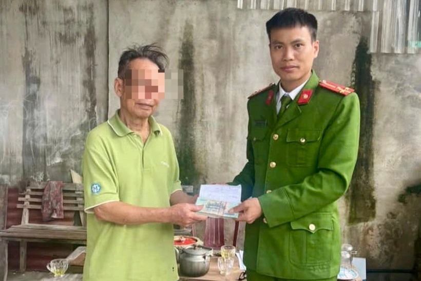 "Cháu bên nước ngoài" yêu cầu chuyển 52 triệu đồng phí nhận quà, ông nội tỉnh táo tránh "bẫy". Ảnh: Dân trí