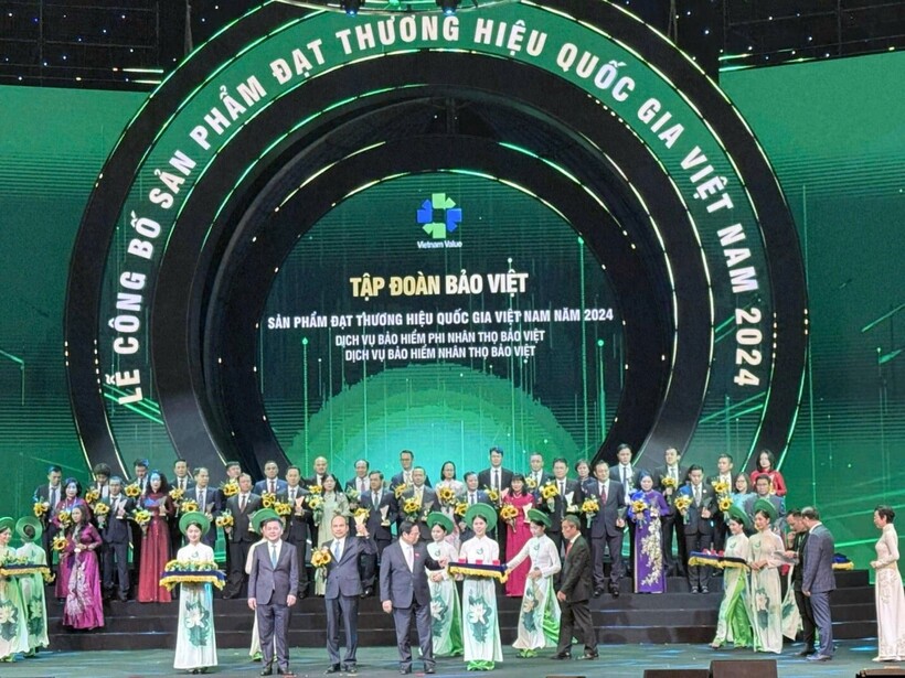 Bảo Việt 60 năm - Tự hào khẳng định Thương hiệu quốc gia - 1