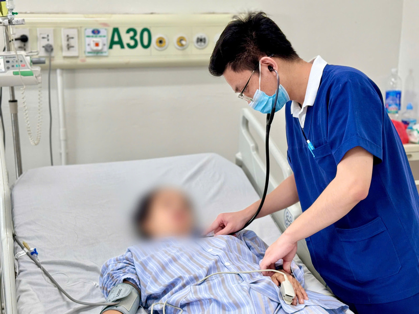 Người phụ nữ rơi vào hôn mê sau mắc viêm màng não
