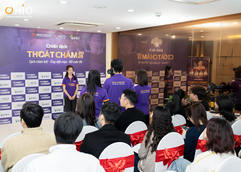 Các bệnh nhân tham gia buổi casting chiến dịch “Thoát chàm 2025”