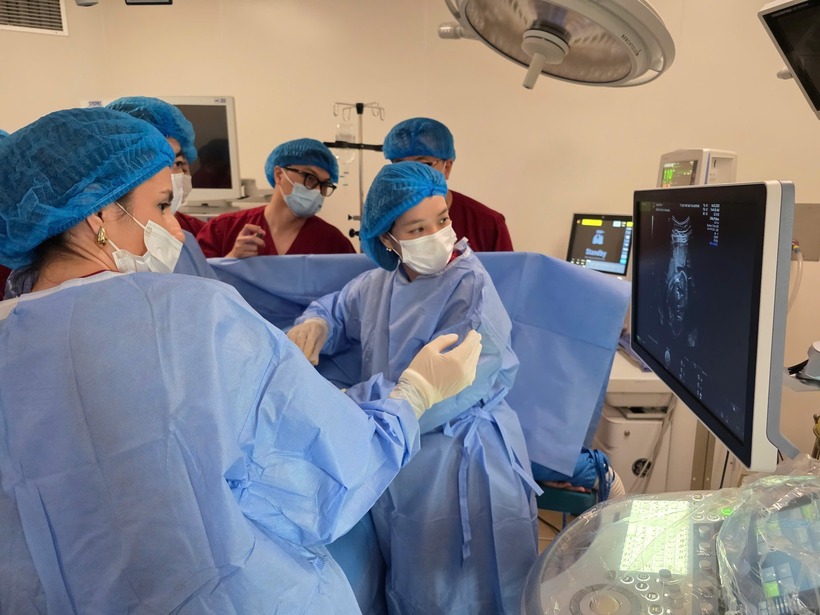 Tràn dịch màng phổi làm tăng nguy cơ biến chứng trong thai kỳ. Ảnh: BVCC