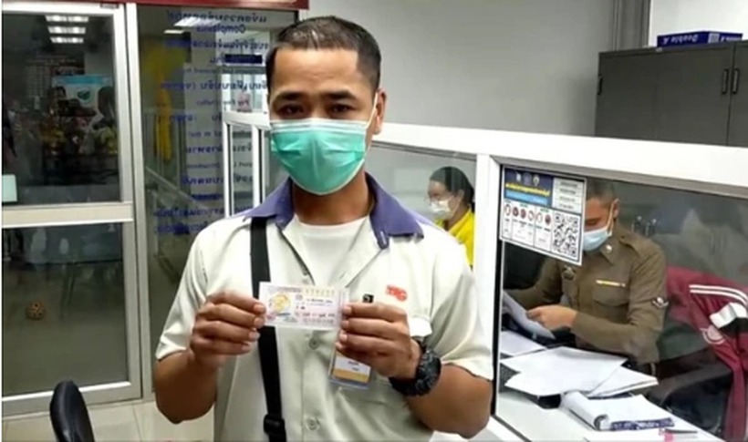 Dùng năm sinh của người yêu cũ để mua vé số, nam công nhân ở Thái Lan bất ngờ trúng giải hơn 4 tỷ đồng. Ảnh: MGR online