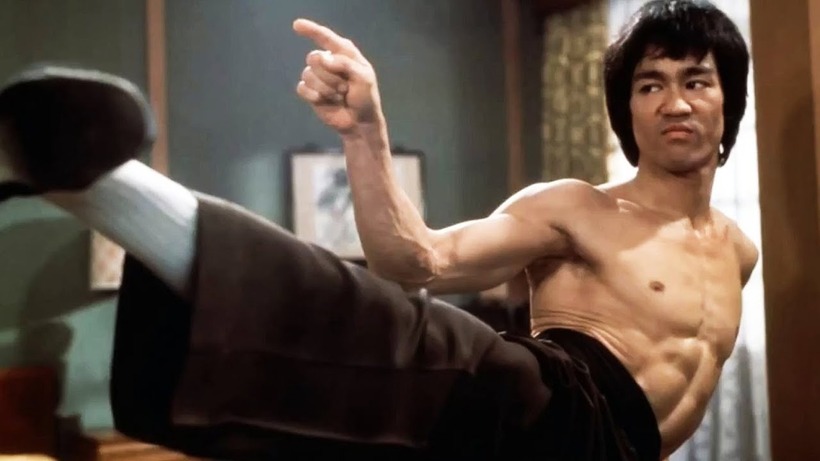 Có nhiều giả thuyết liên quan tới cái chết của Lý Tiểu Long.