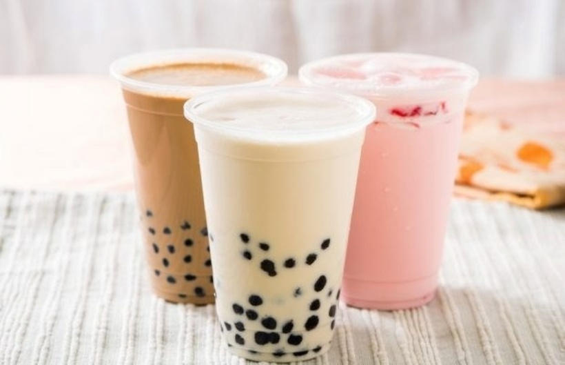 Trà sữa trân châu còn chứa nhiều chất béo từ sữa, kem và trân châu, gây tăng cân, béo phì và gan nhiễm mỡ. Ảnh minh họa.