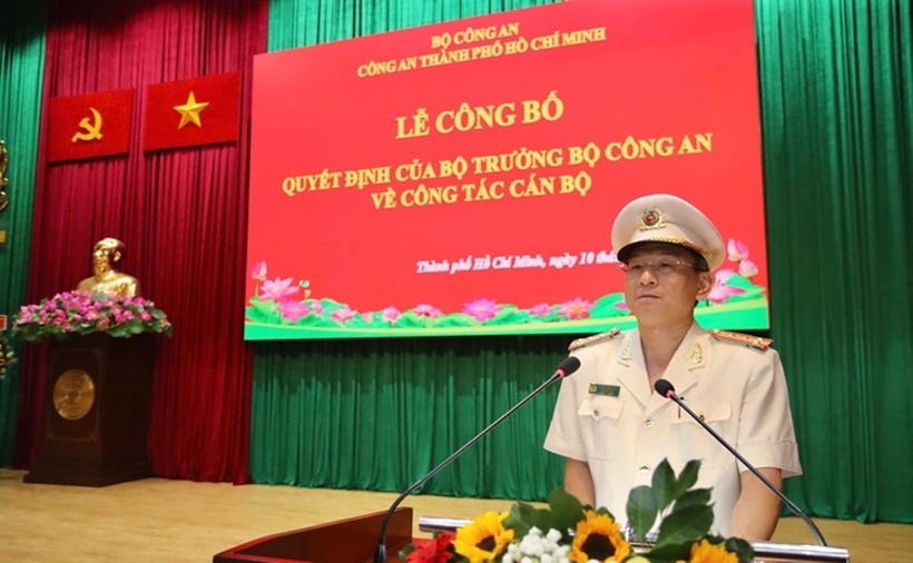 Đại tá Trần Hồng Minh phát biểu nhận nhiệm vụ. (Ảnh: Tuổi trẻ)