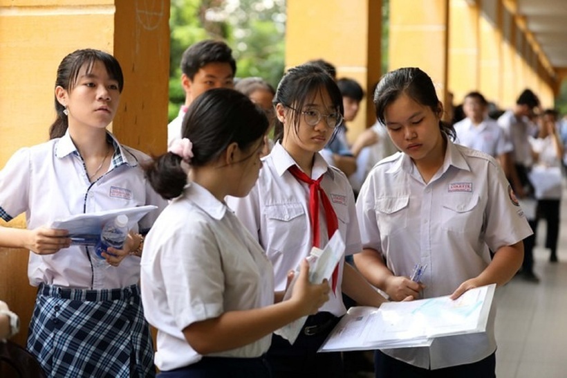 2025 cũng là năm lứa học sinh đầu tiên theo chương trình giáo dục phổ thông mới (chương trình 2018) thi tốt nghiệp. Ảnh minh họa