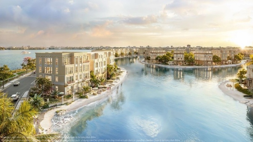 Những căn biệt thự dát vàng Hoàng Gia sở hữu sông xanh trước mặt biển mặn sau nhà