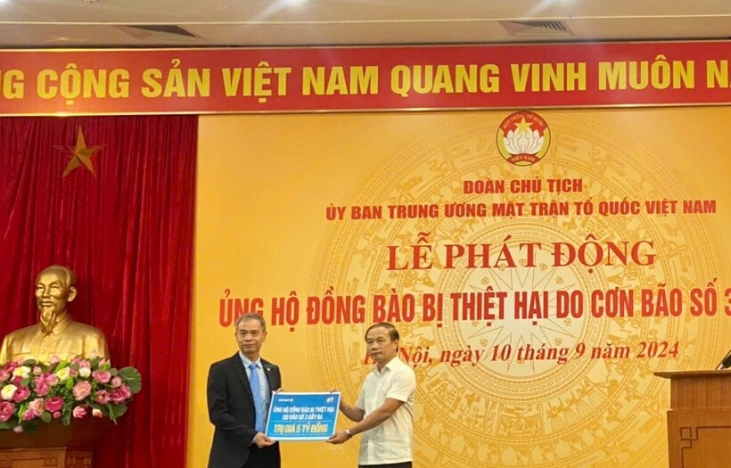 Bảo Việt ủng hộ 5 tỷ đồng gửi đến đồng bào bị thiệt hại do bão số 3 gây ra.
