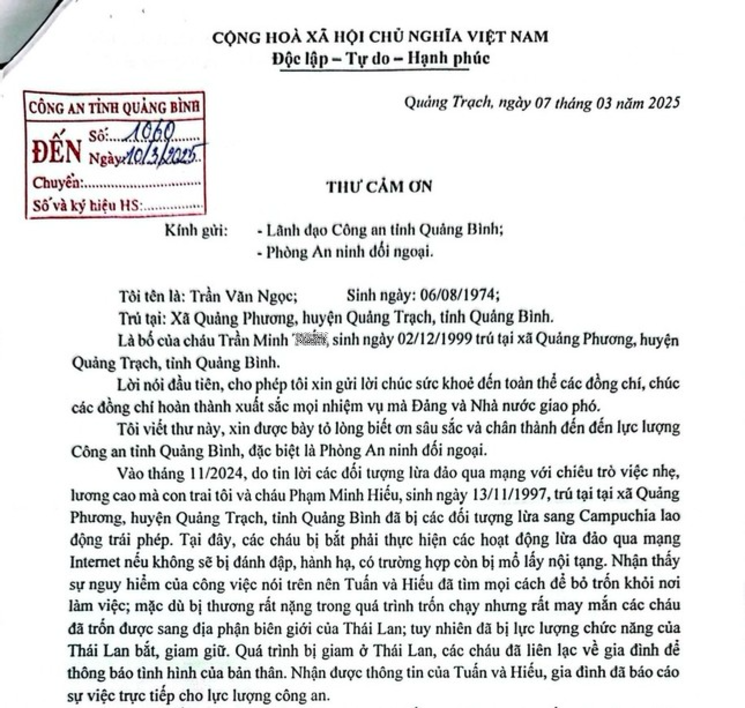 Lá thư của ông người cha cảm ơn lực lượng Công an Quảng Bình. Ảnh: Tiền Phong