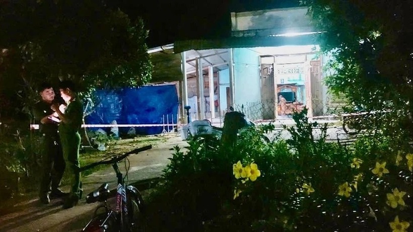 Công an tỉnh Lâm Đồng bảo vệ hiện trường, phục vụ điều tra vụ việc. Ảnh: Pháp luật TP.HCM