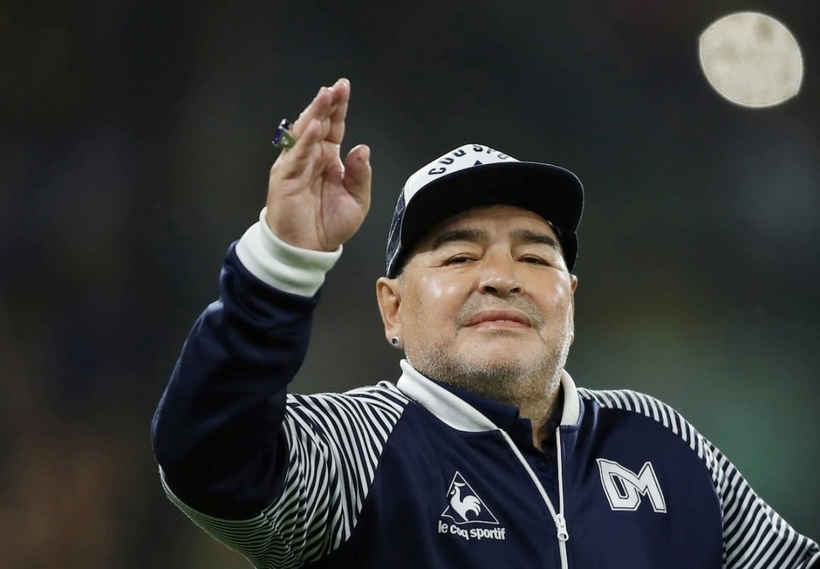 Huyền thoại bóng đá Diego Maradona qua đời vào năm 2020. Ảnh: Reuters