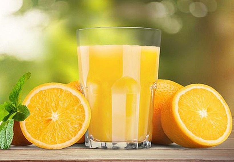 Nước cam nguyên chất có thể có một số lợi ích tiềm năng đối với mỡ máu, đặc biệt là giảm cholesterol LDL và tăng cholesterol HDL.