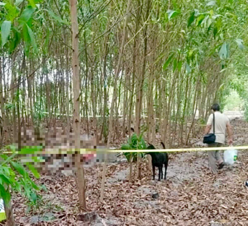 Công an đến khám nghiệm hiện trường vụ phát hiện người đàn ông tử vong. Ảnh: Lao Động