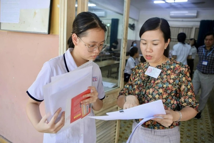 Sở GD&ĐT TP.HCM chỉ đạo không tổ chức ôn tập tràn lan gây lãng phí. Ảnh: PLO.