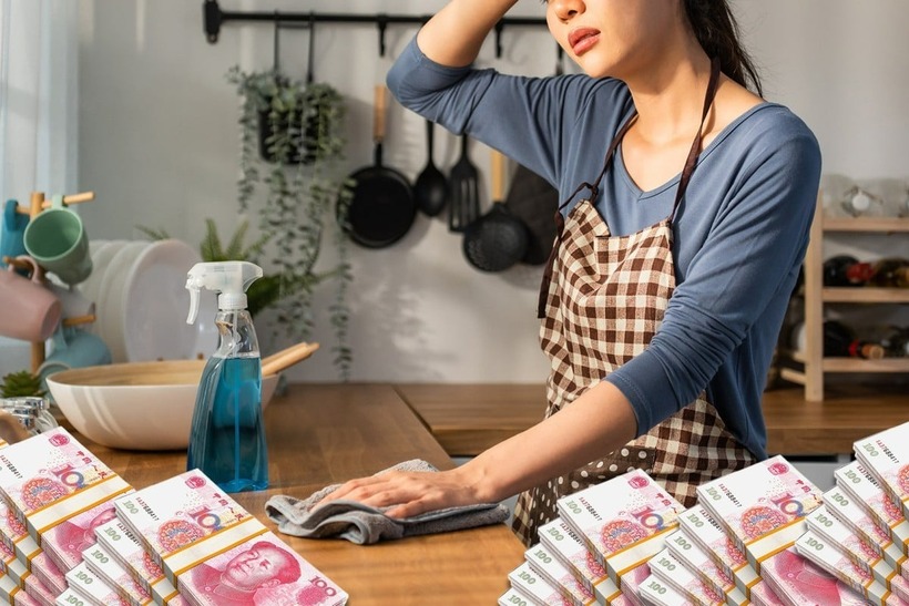 Người phụ nữ đòi chồng đền bù 176 triệu đồng khi ky hôn vì cô đã làm việc nhà trong thời gian sống chung. Ảnh: SCMP