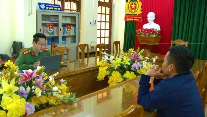 Anh P.V.T bị Công an Quảng Bình xử phạt, do tung tin đồn giả. Ảnh: Công an nhân dân.