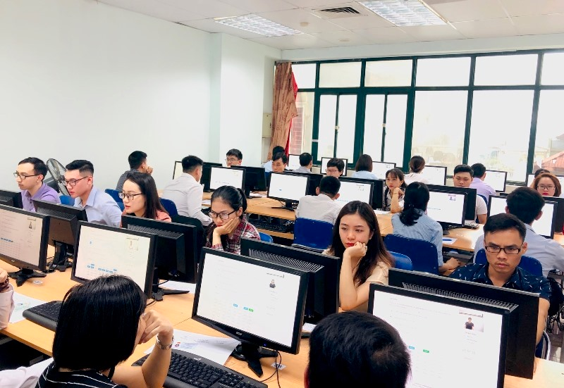Bộ Nội vụ vừa ban hành thông tư quy định nội quy và quy chế tuyển dụng, nâng ngạch, xét thăng hạng công chức, viên chức; có hiệu lực thi hành từ ngày 1/5. Ảnh minh hoạ
