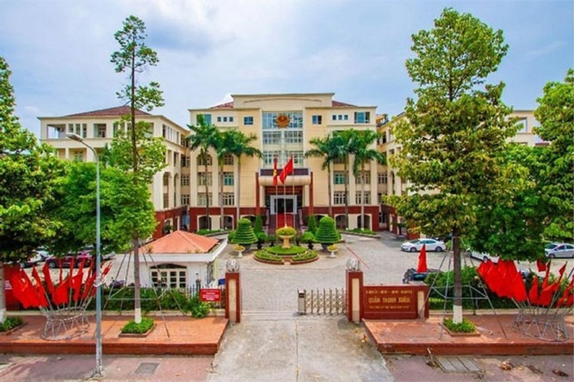 UBND quận Thanh Xuân vừa ra quyết định hủy bỏ kết quả trúng tuyển viên chức đối với 2 nữ giáo viên. Ảnh minh họa