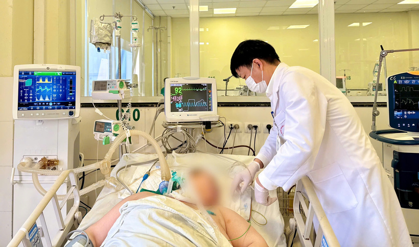 Người phụ nữ rơi vào hôn mê sâu sau vài ly rượu. Ảnh: BVCC