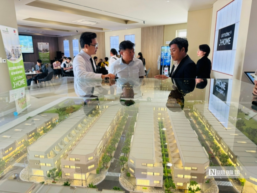 Cẩn trọng việc nhiều môi giới bất động sản lợi dụng thông tin sáp nhập để quảng cáo bán hàng.