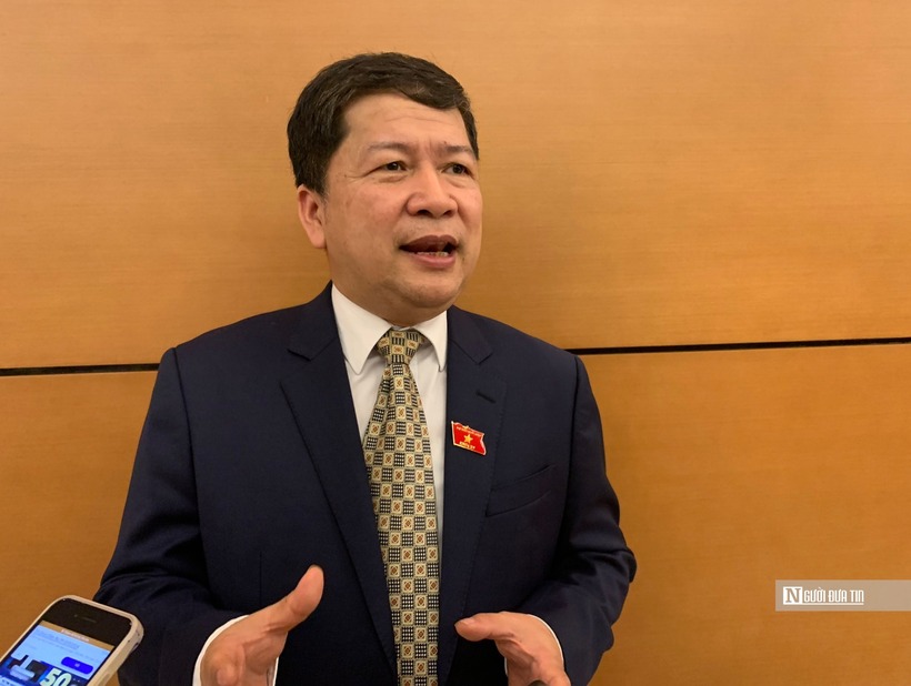ĐBQH Tạ Văn Hạ.